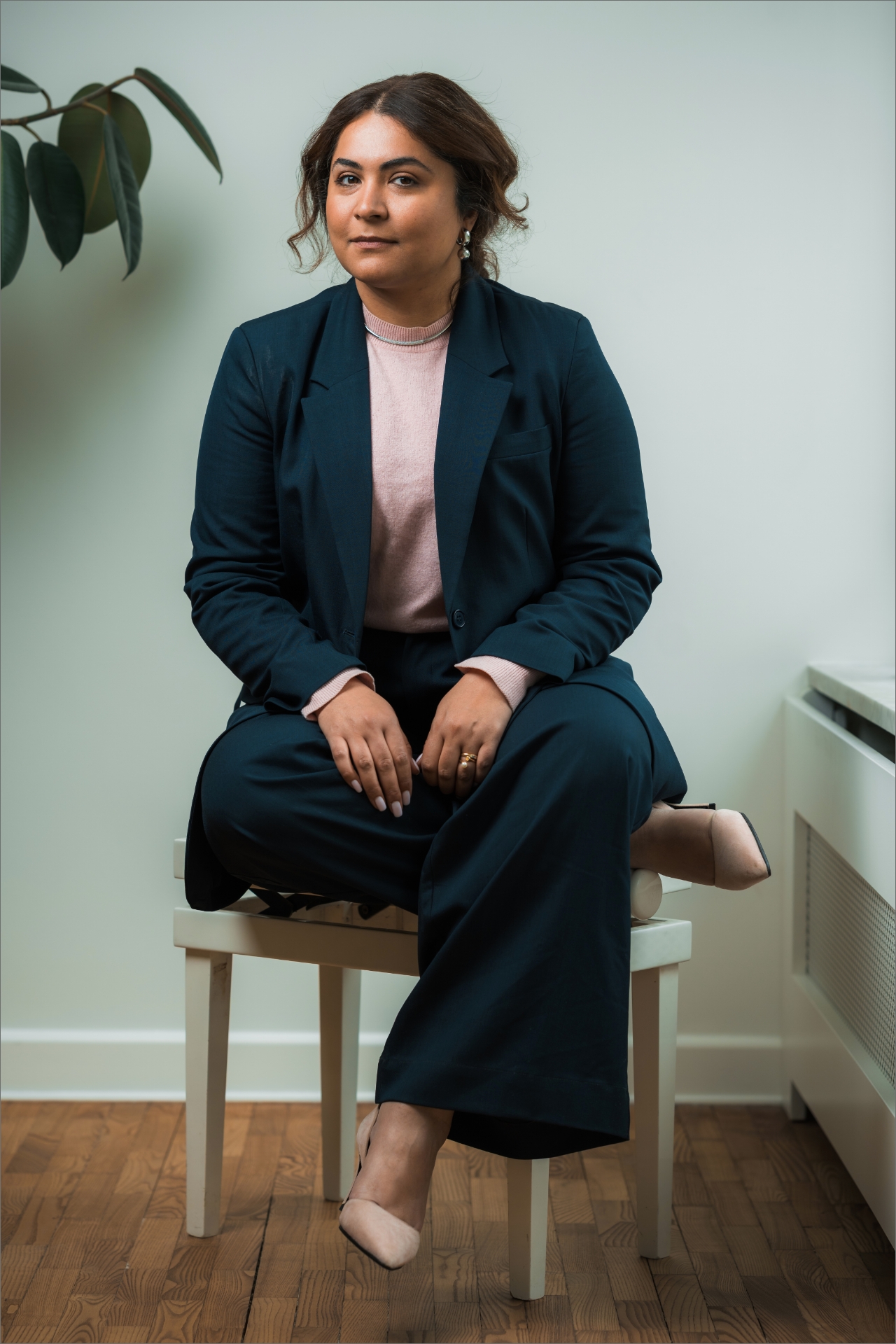 AramOstadian001_portrait_1280x1920