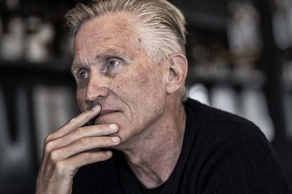 BrianHolmTOP-1920x960-wide