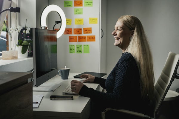 CatherinaBoserupTOP-1920x960-wide