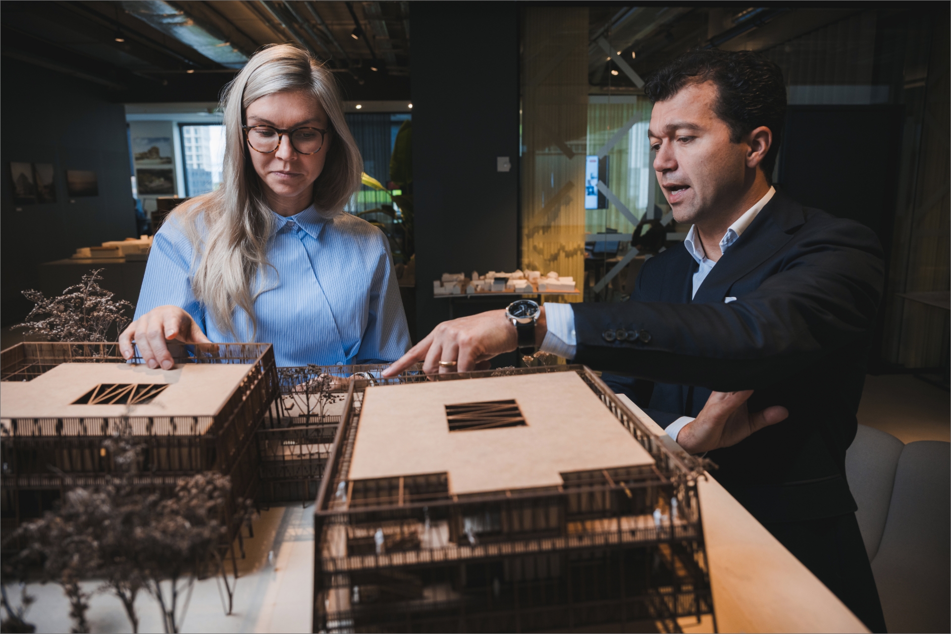 DariushRezai015_landscape_1920x1280