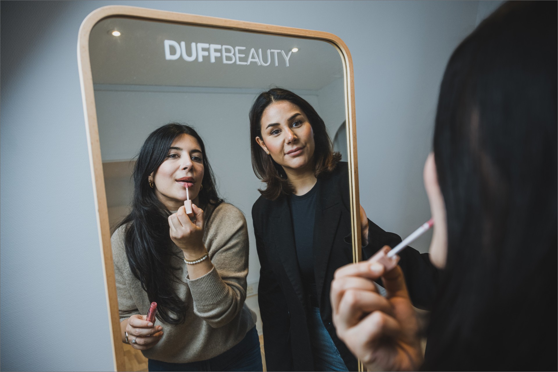 Duff002_landscape_1920x1280