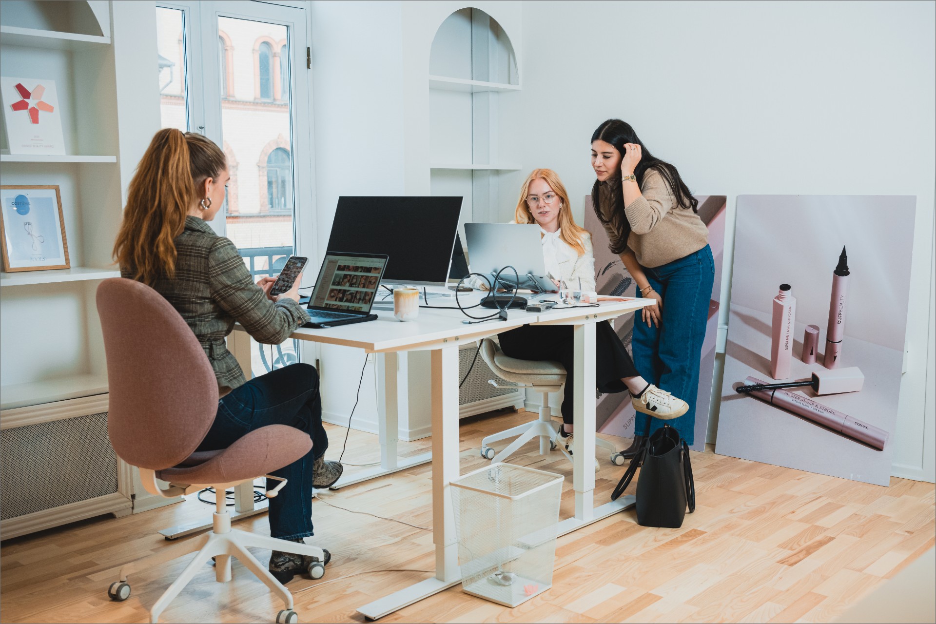 Duff005_landscape_1920x1280