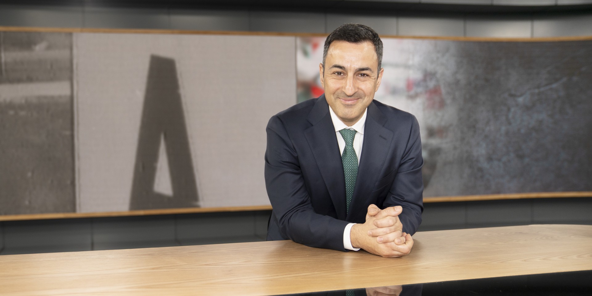 ErkanOzdenTOP-1920x960-wide