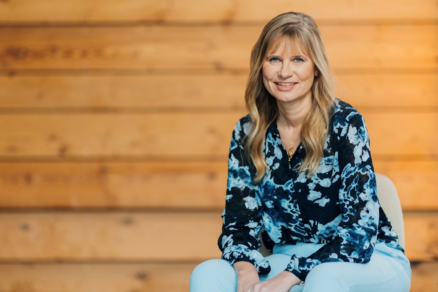 LineLyst-1920x1280-landscape