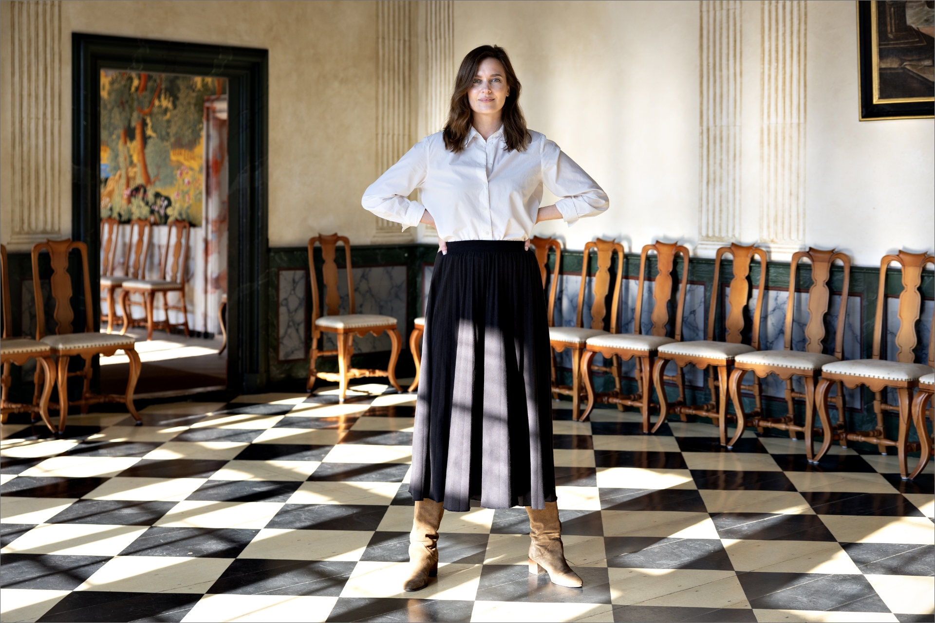 JulieBirch02_landscape_1920x1280