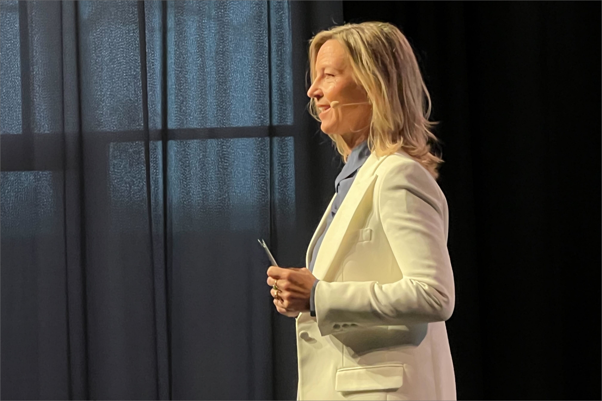 BrittMeelby_landscape_1920x1280