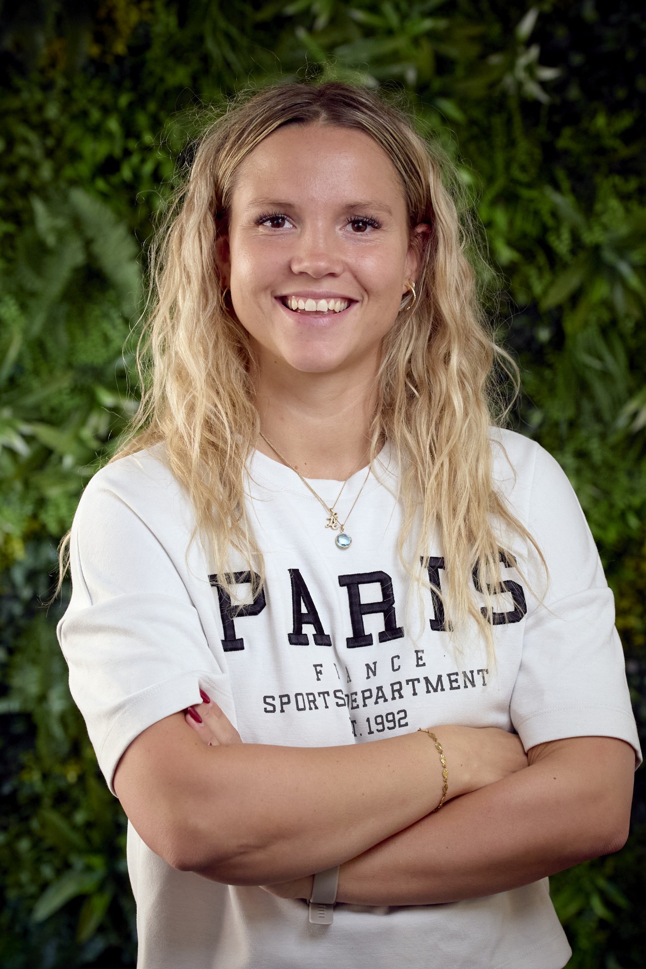 MillingFamilienDatter2-1280x1920-portrait