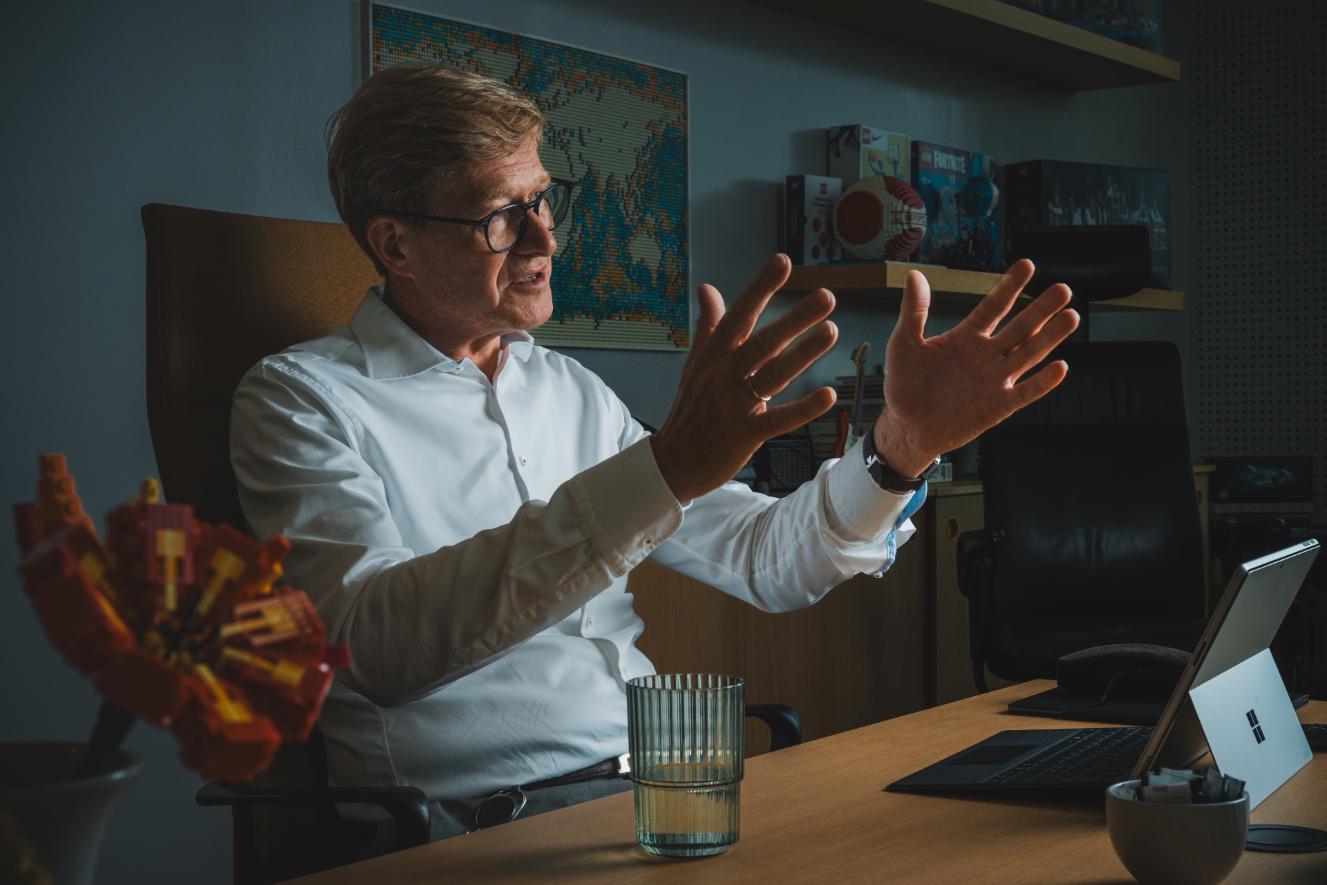 NielsBChristiansen12-1920x1280-landscape