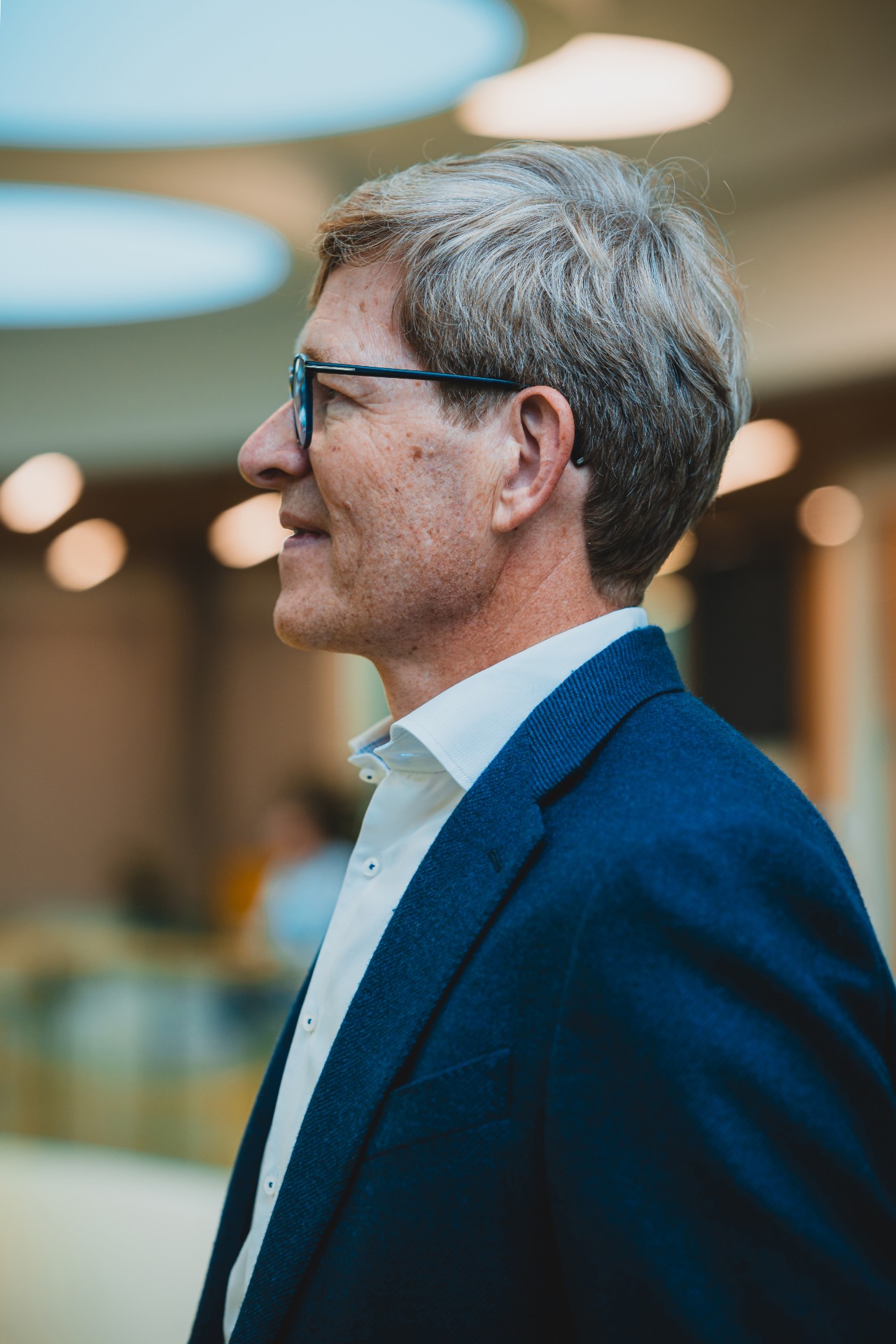 NielsBChristiansen3-1280x1920-portrait