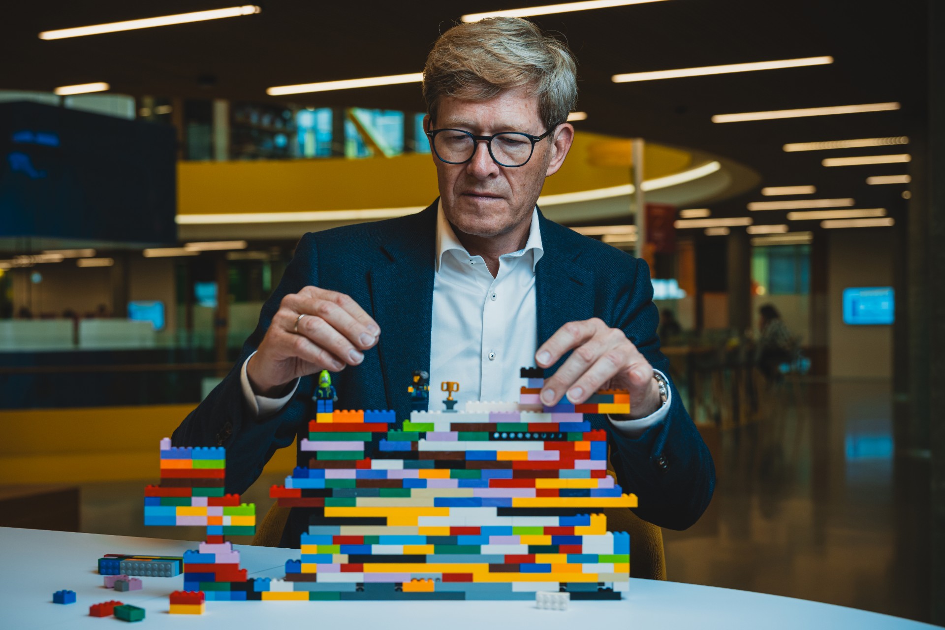 NielsBChristiansen6-1920x1280-landscape