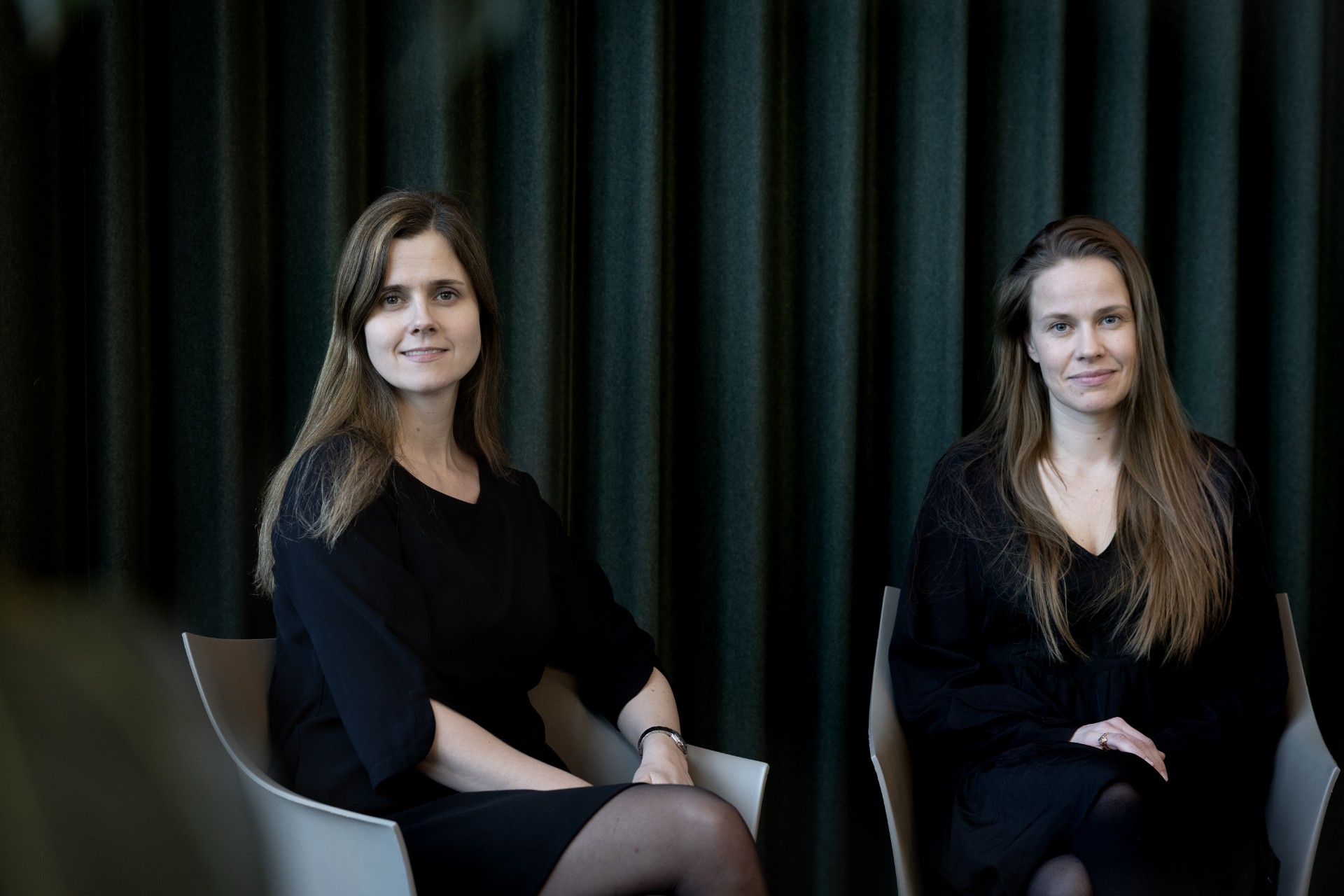 MetteogAnneTine08-1920x1280-landscape