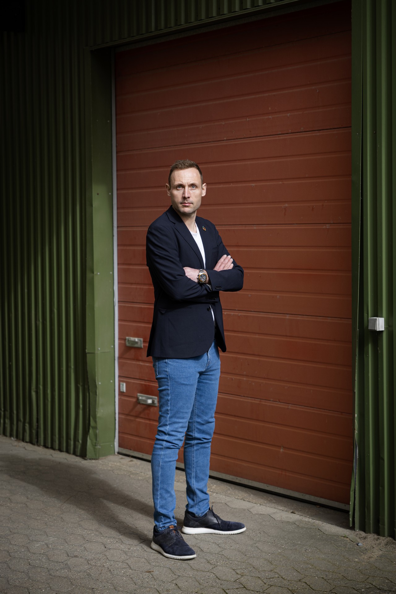 PeterHjelm07-1280x1920-portrait