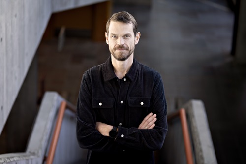 SvendBrinkmannNYTOP-1920x960-wide