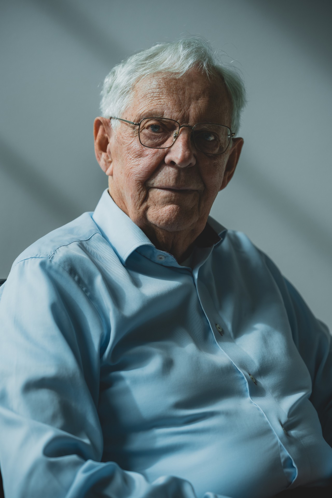 WaldemarSchmidt003-1280x1920-portrait