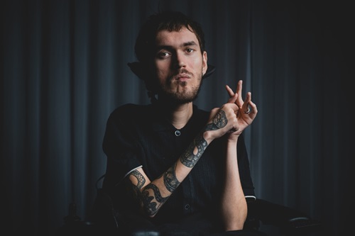 JohanLauritsen_wideTOP-min