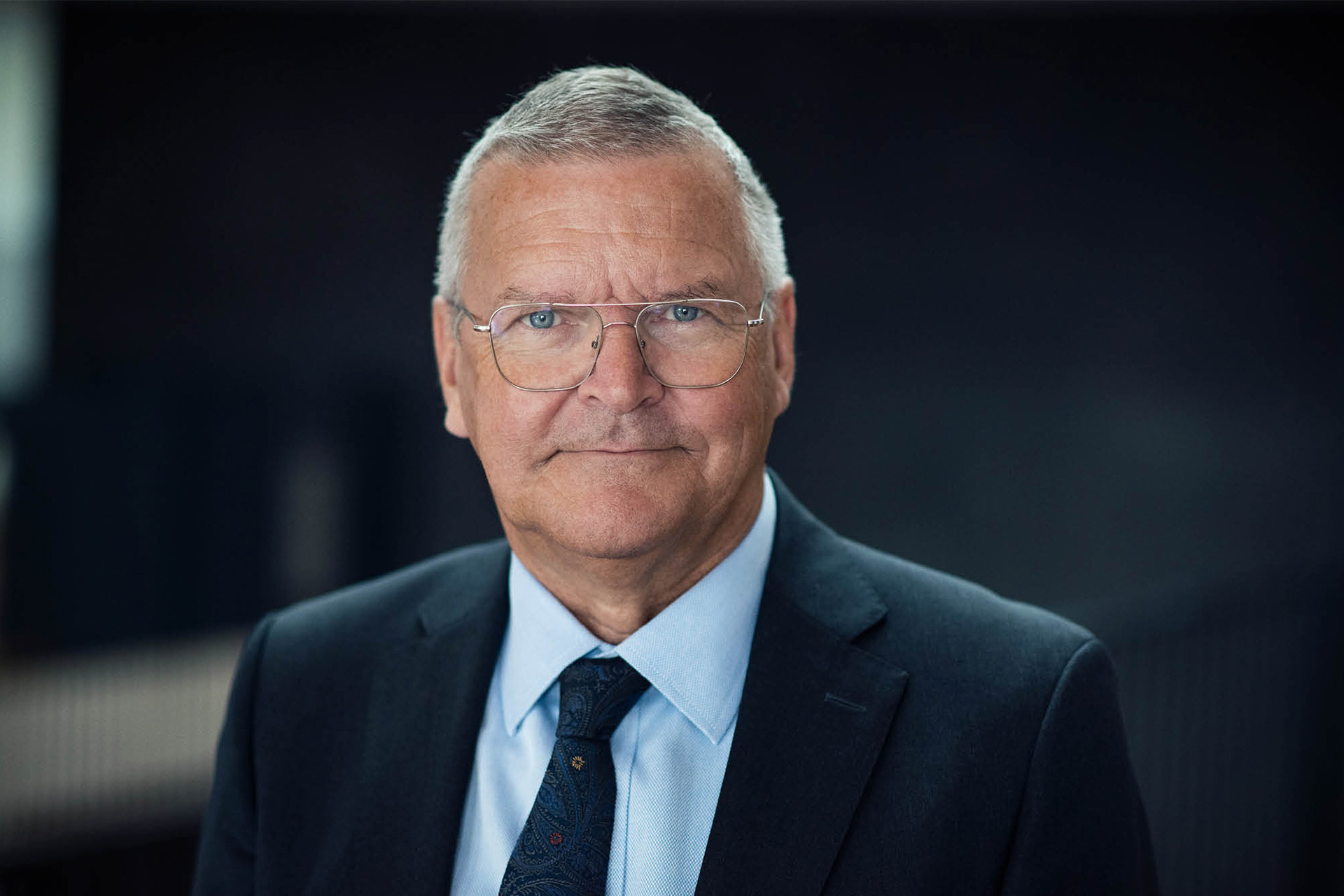 Pressefoto af Nationalbankdirektøren Lars Rohde