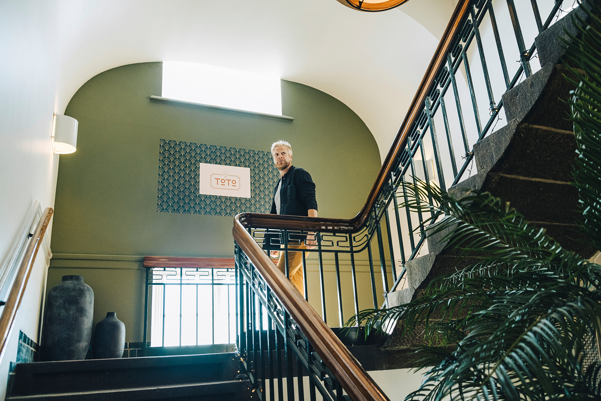 Mads Byder er direktør i Help PR Kommunikation og står lige nu med et stort dilemma