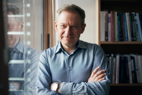 Portrætbillede af forsker Magnus Larsson