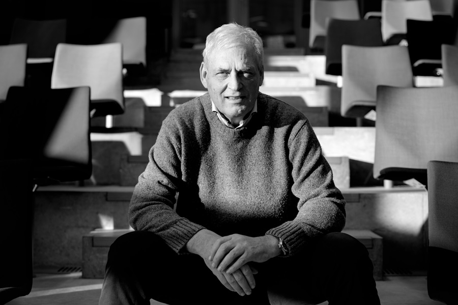 MichaelHolm-1920x1280_landscape--3