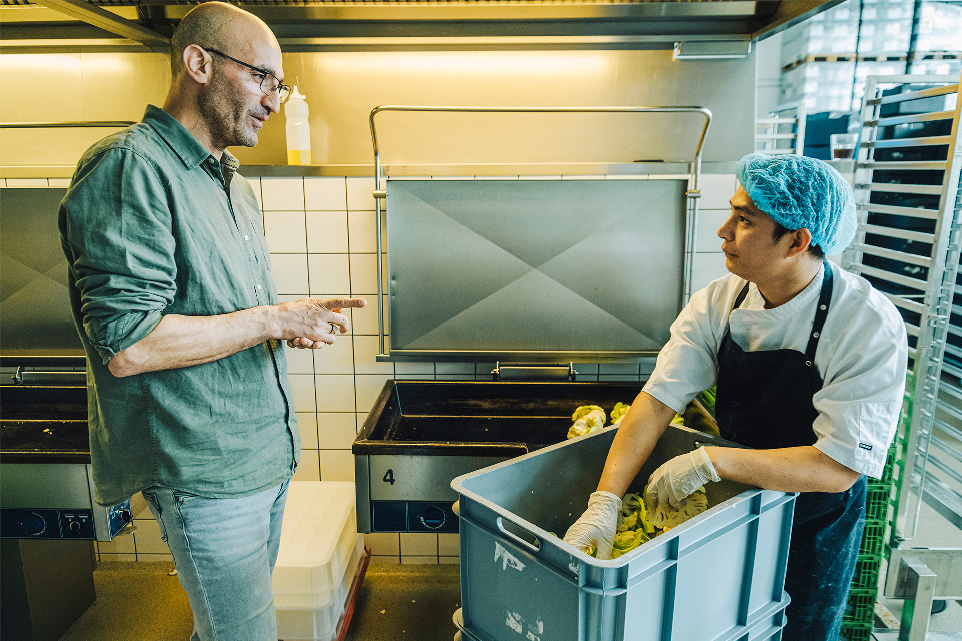 Ronny Saul og medarbejder Niraj