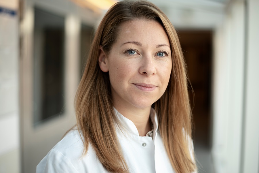 Simone Witzansky er ny leder, og Lederstof.dk har fulgt hende i otte måneder i jobbet