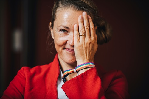 Stine Johansen er kommunaldirektør i Helsingør Kommune og medlem af LGBT+ Danmarks bestyrelse