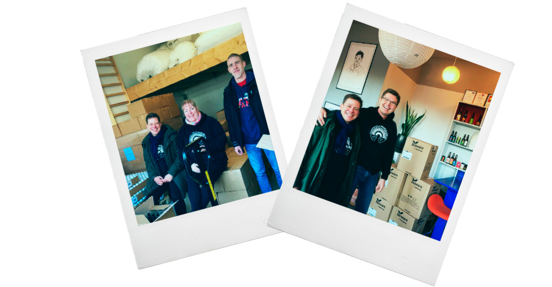Polaroid billeder af ansatte hos People Like Us